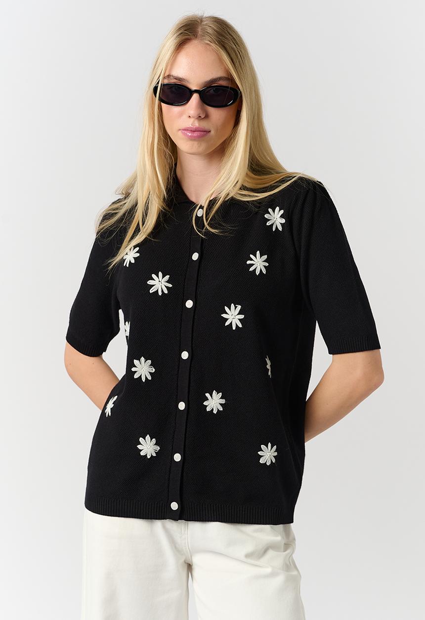 Me&B - Scalloped Collar Daisy Knit - Black Daisy