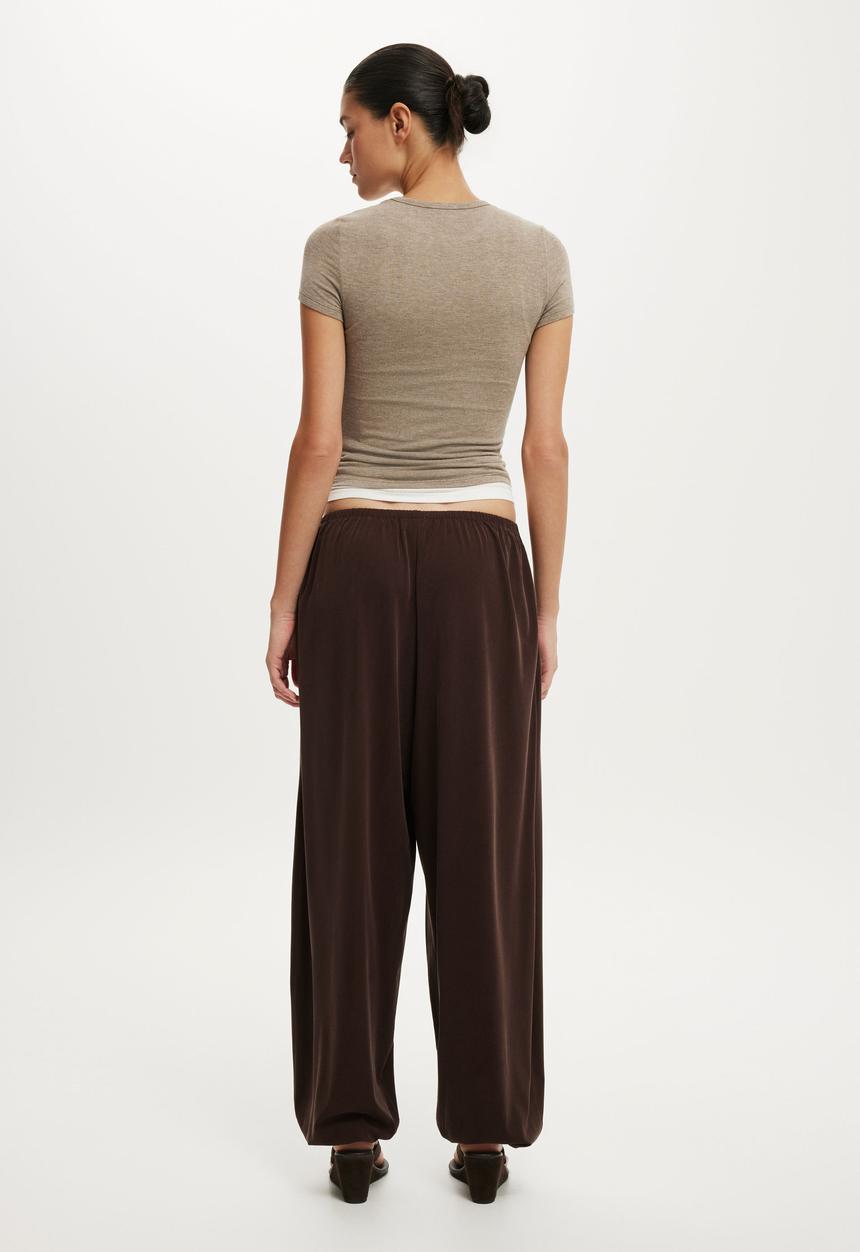 Cotton On - Honey Balloon Pant - Dark Oak