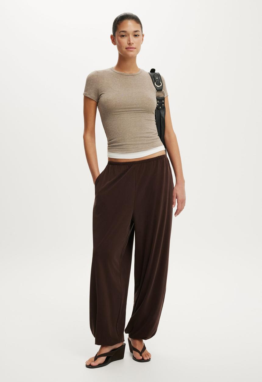 Cotton On - Honey Balloon Pant - Dark Oak