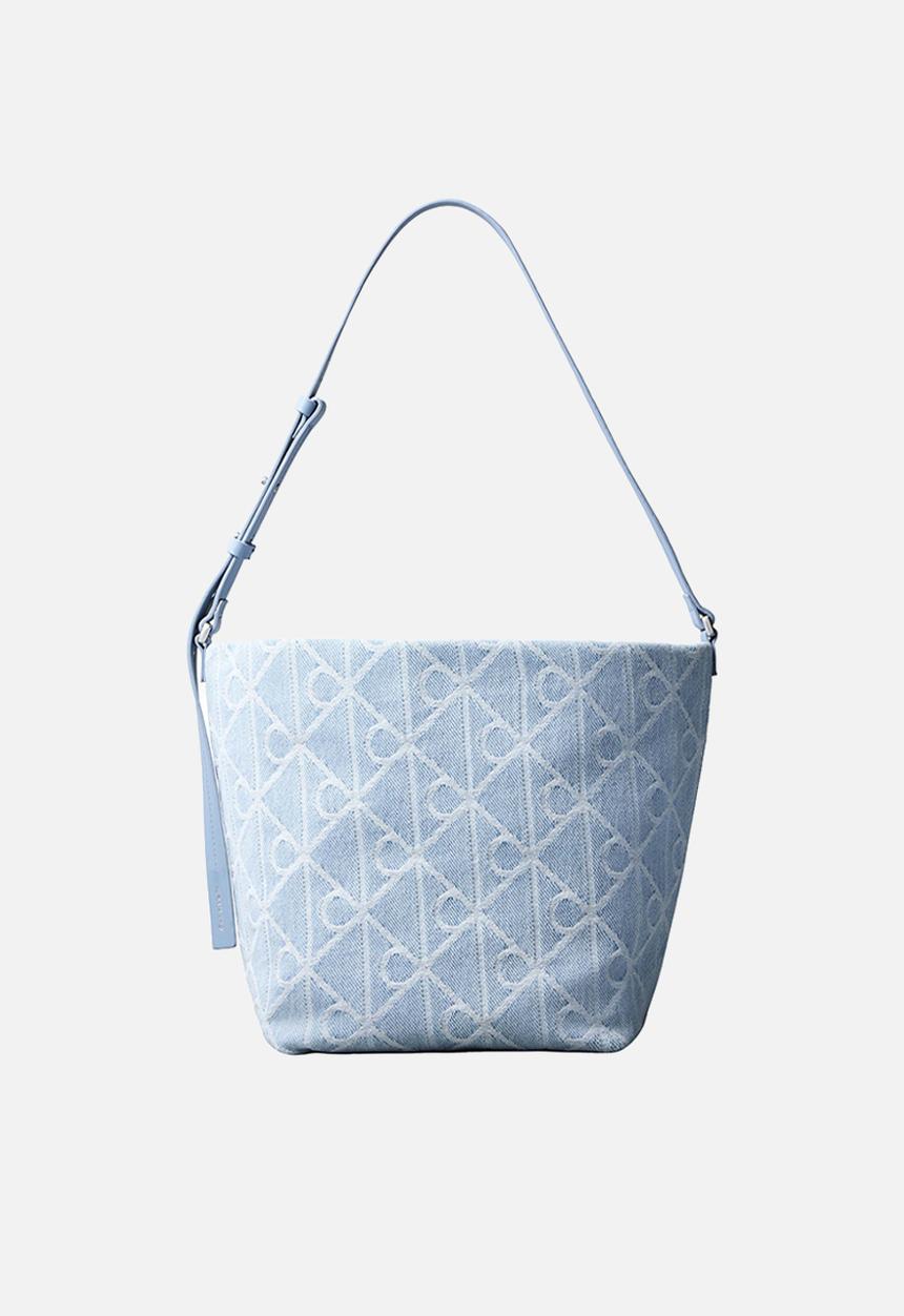 Calvin Klein - Emblem aop denim bucket - light wash