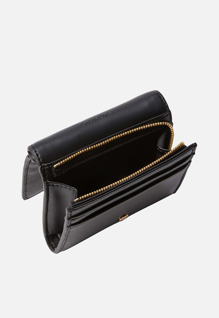Calvin Klein - Bold ck medium bifold - black