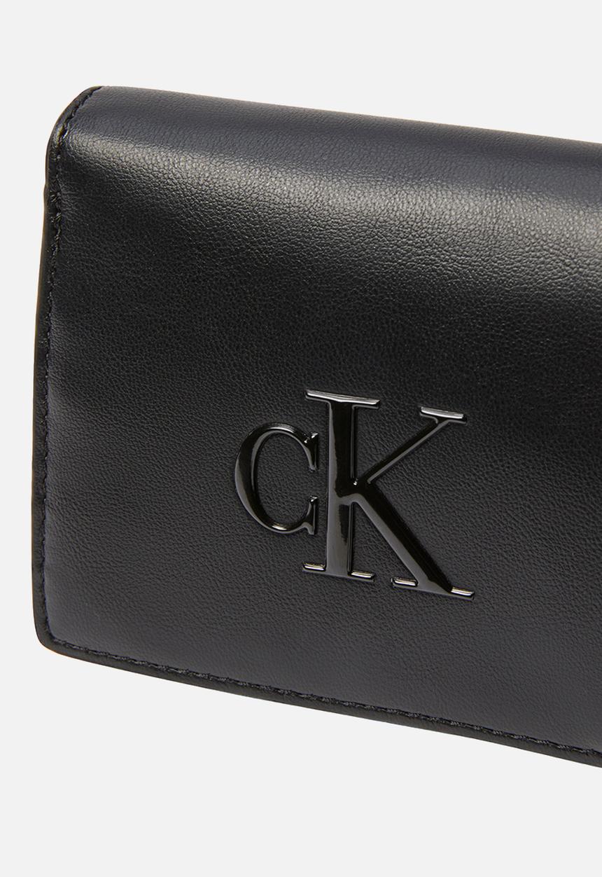 Calvin Klein - Bold ck medium bifold - black