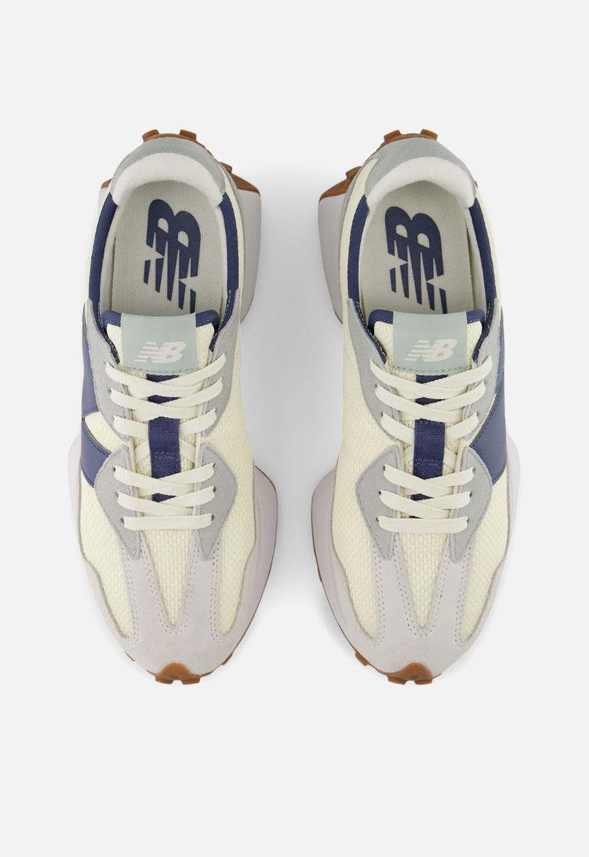 New Balance  - 327
