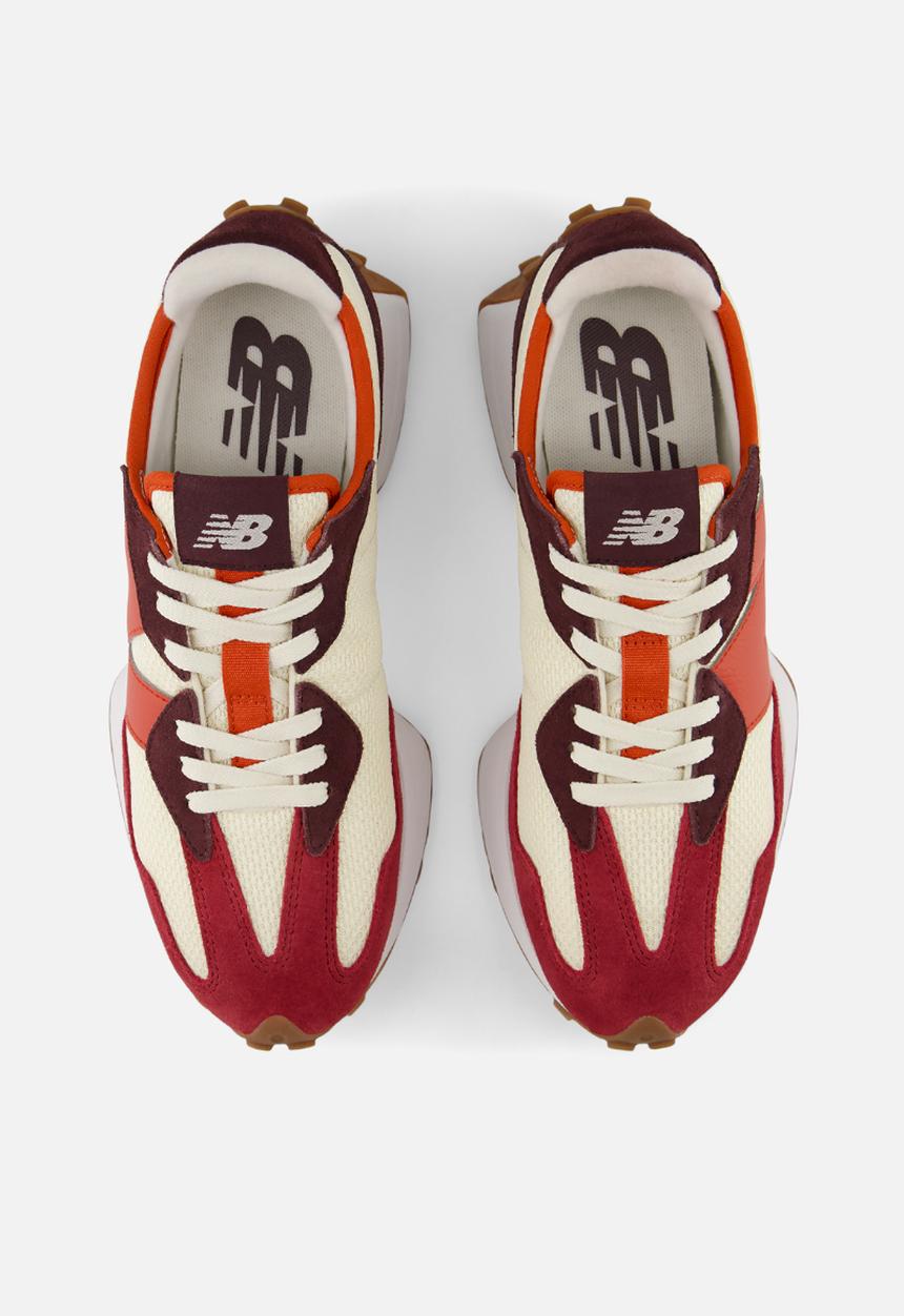 New Balance  - 327