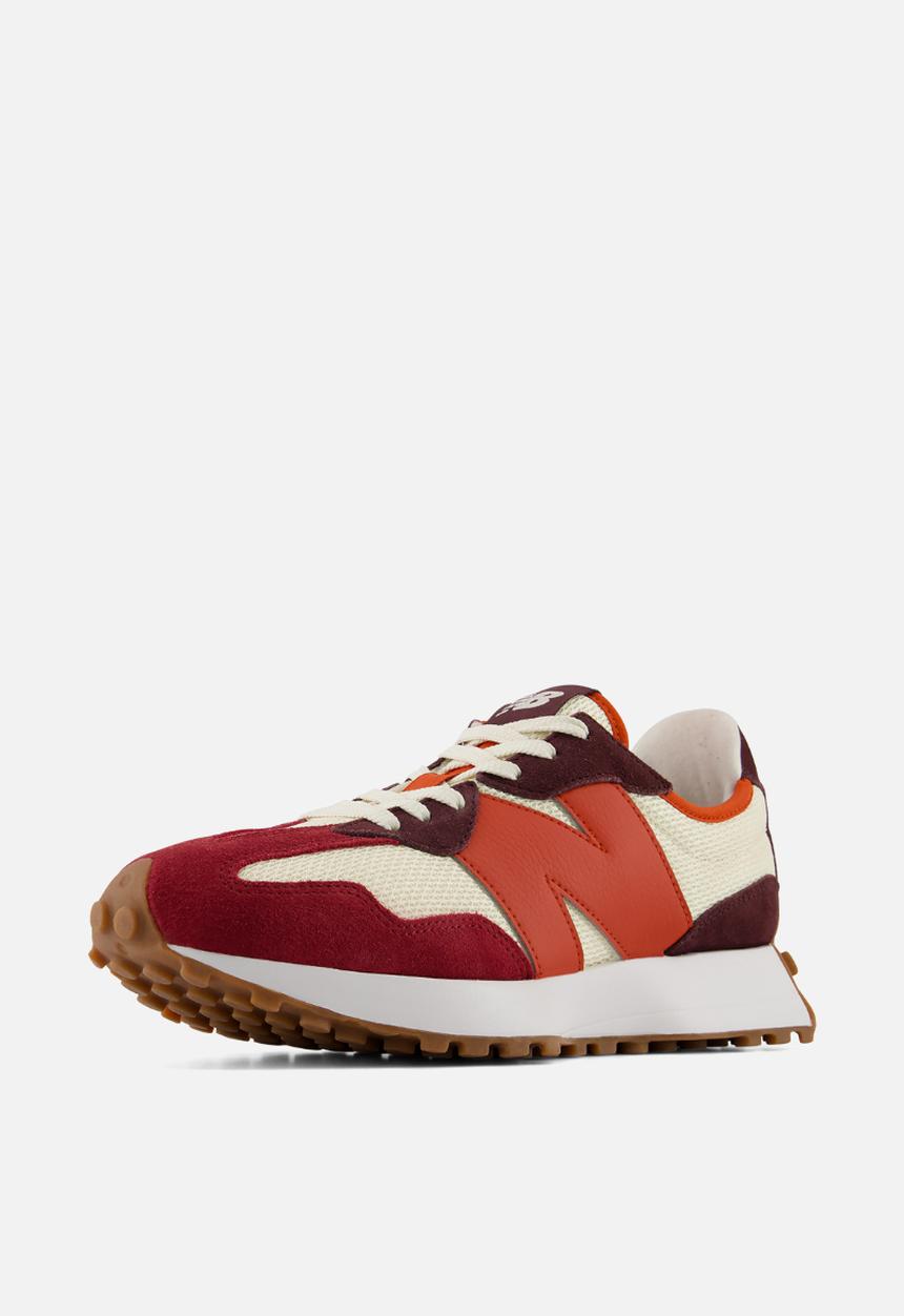 New Balance  - 327