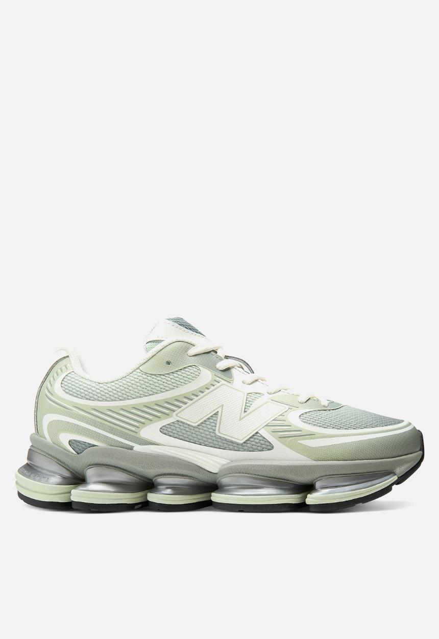 New Balance  - ABZORB 2000