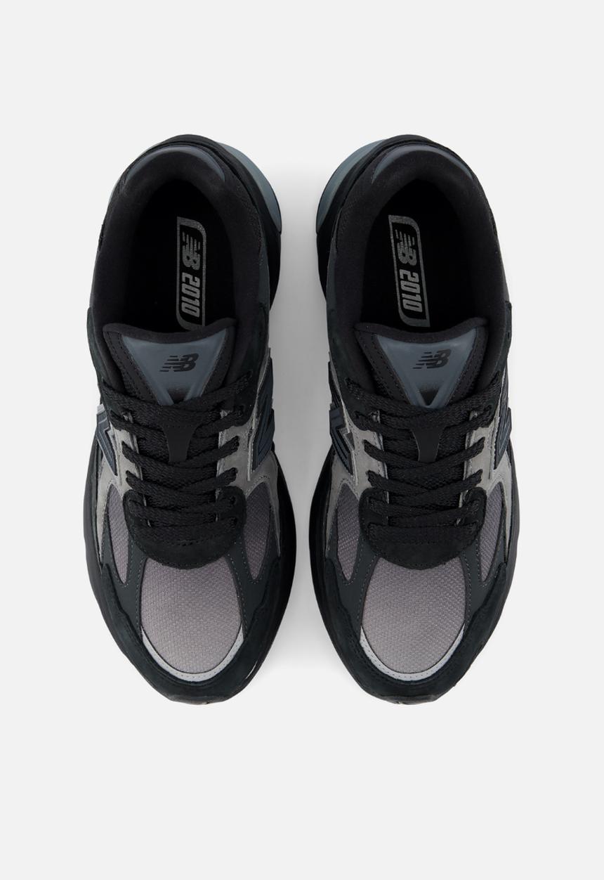 New Balance  - 2010