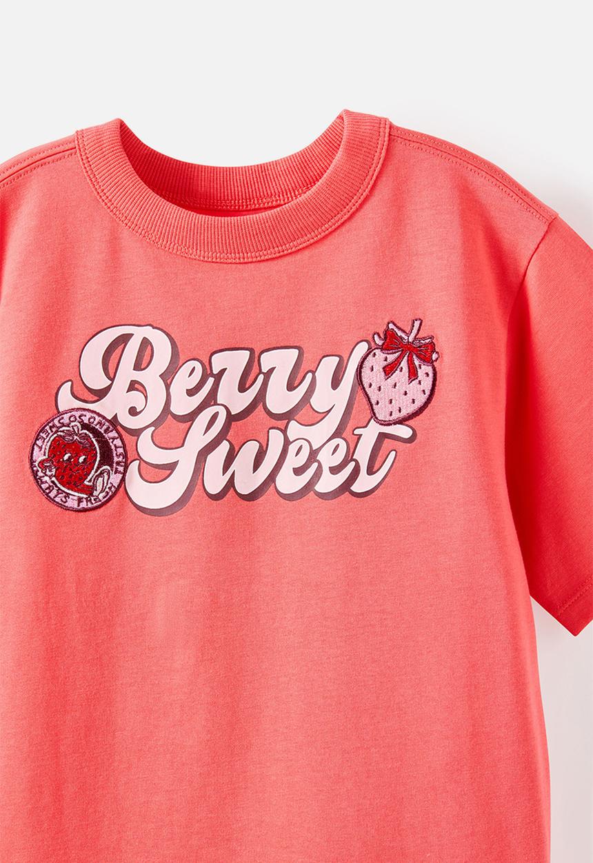 Cotton On - Poppy Oversize Graphic Print Tee - Coral Red/Funday Club