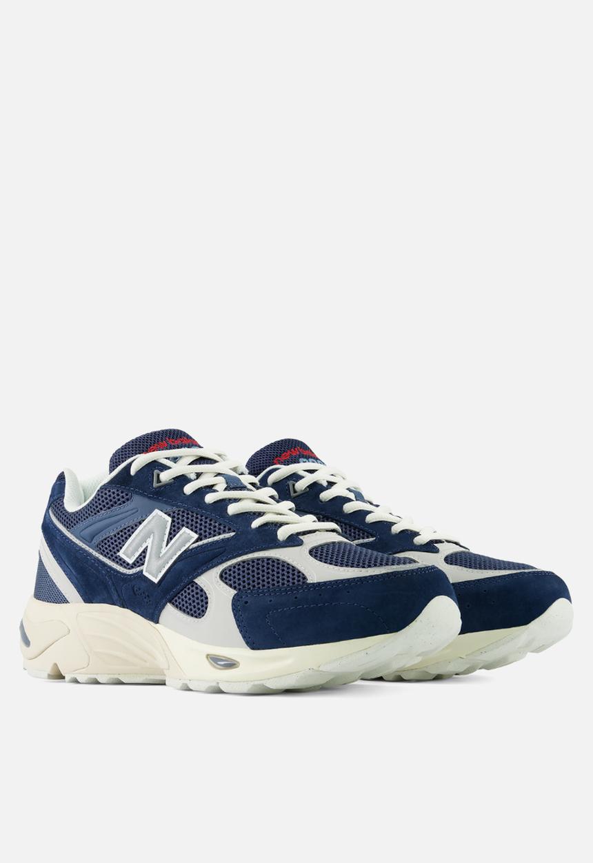 New Balance  - 880R