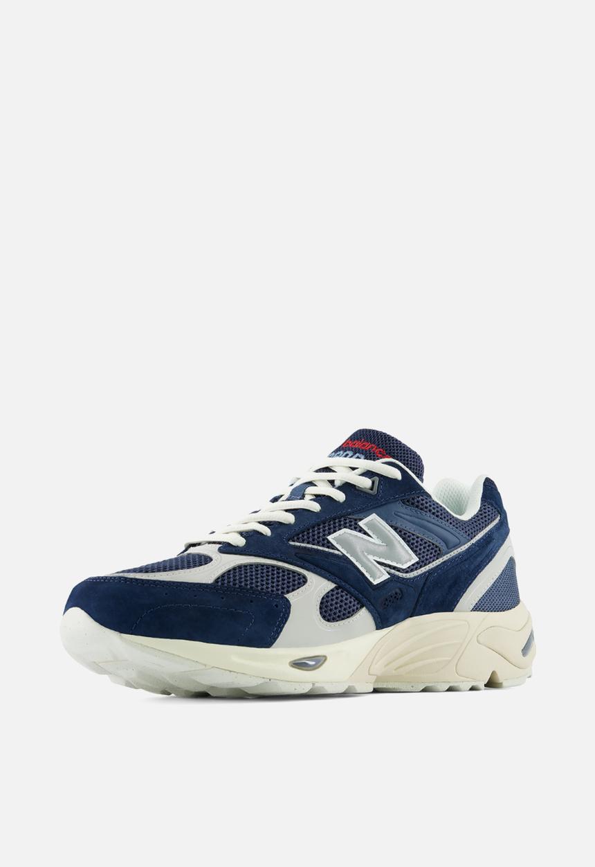 New Balance  - 880R