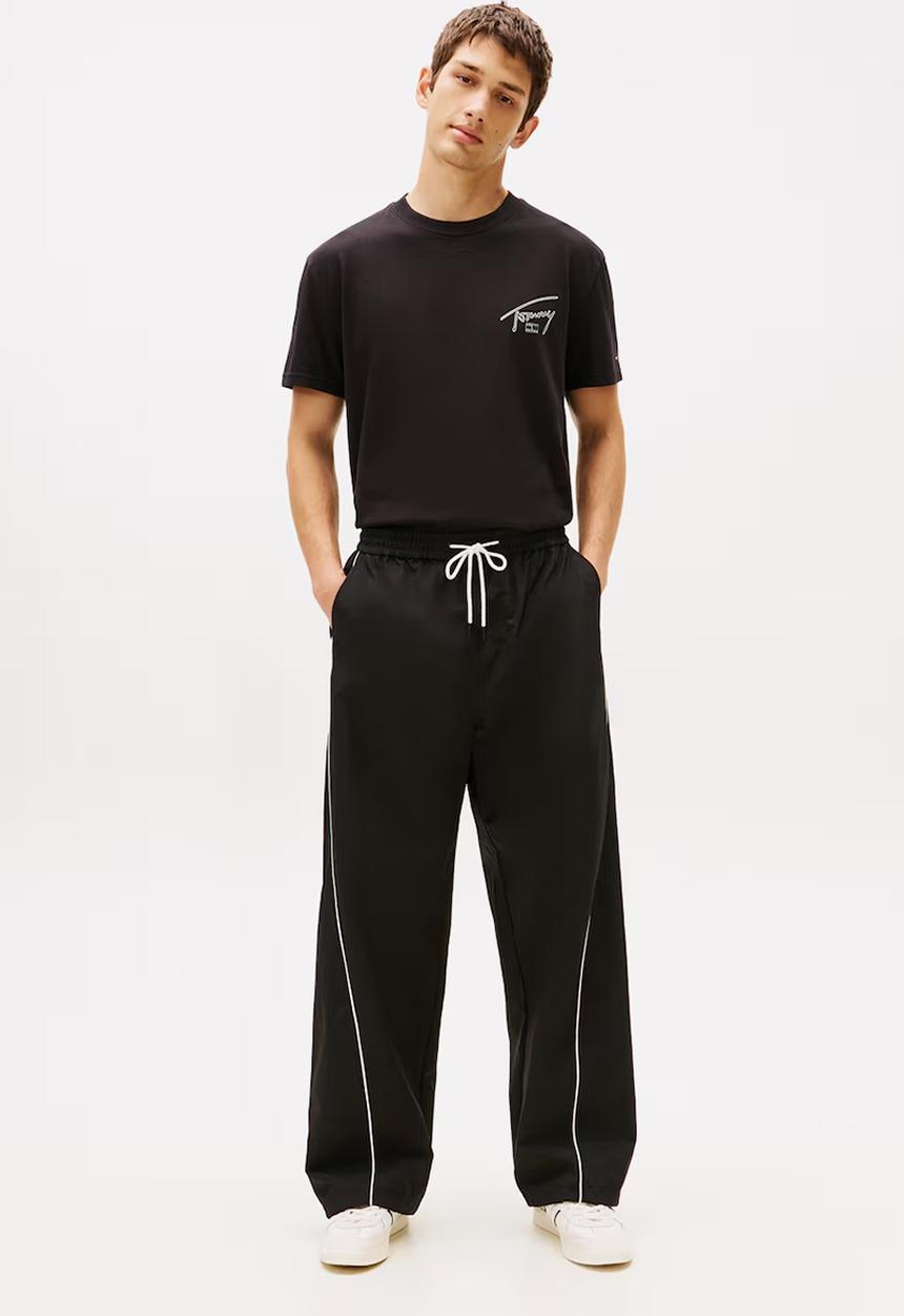 Tommy Hilfiger - Tjm Reg Sign Backprint Short Sleeve T-shirt Ext - Black