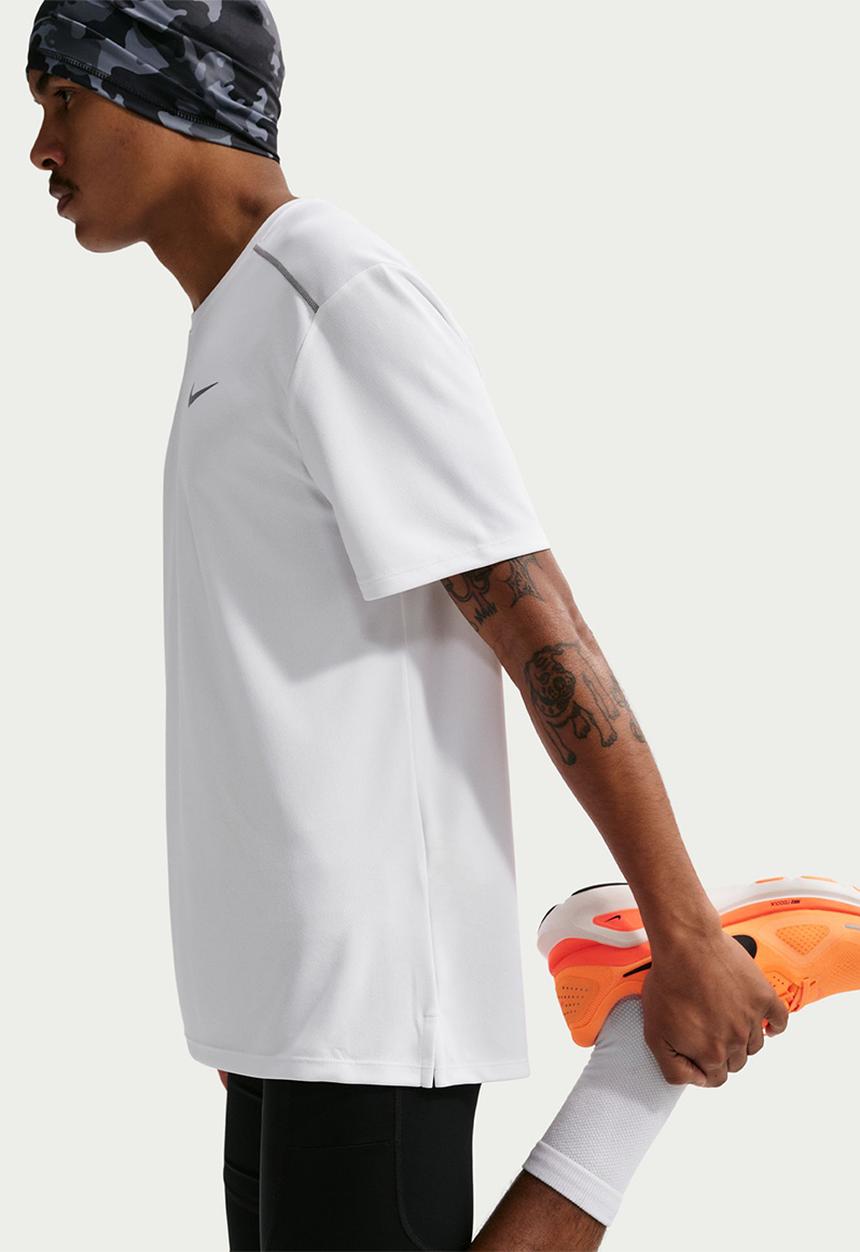 Nike - Miler  Dri-FIT Short-Sleeve Running Top - White/Reflective Silver