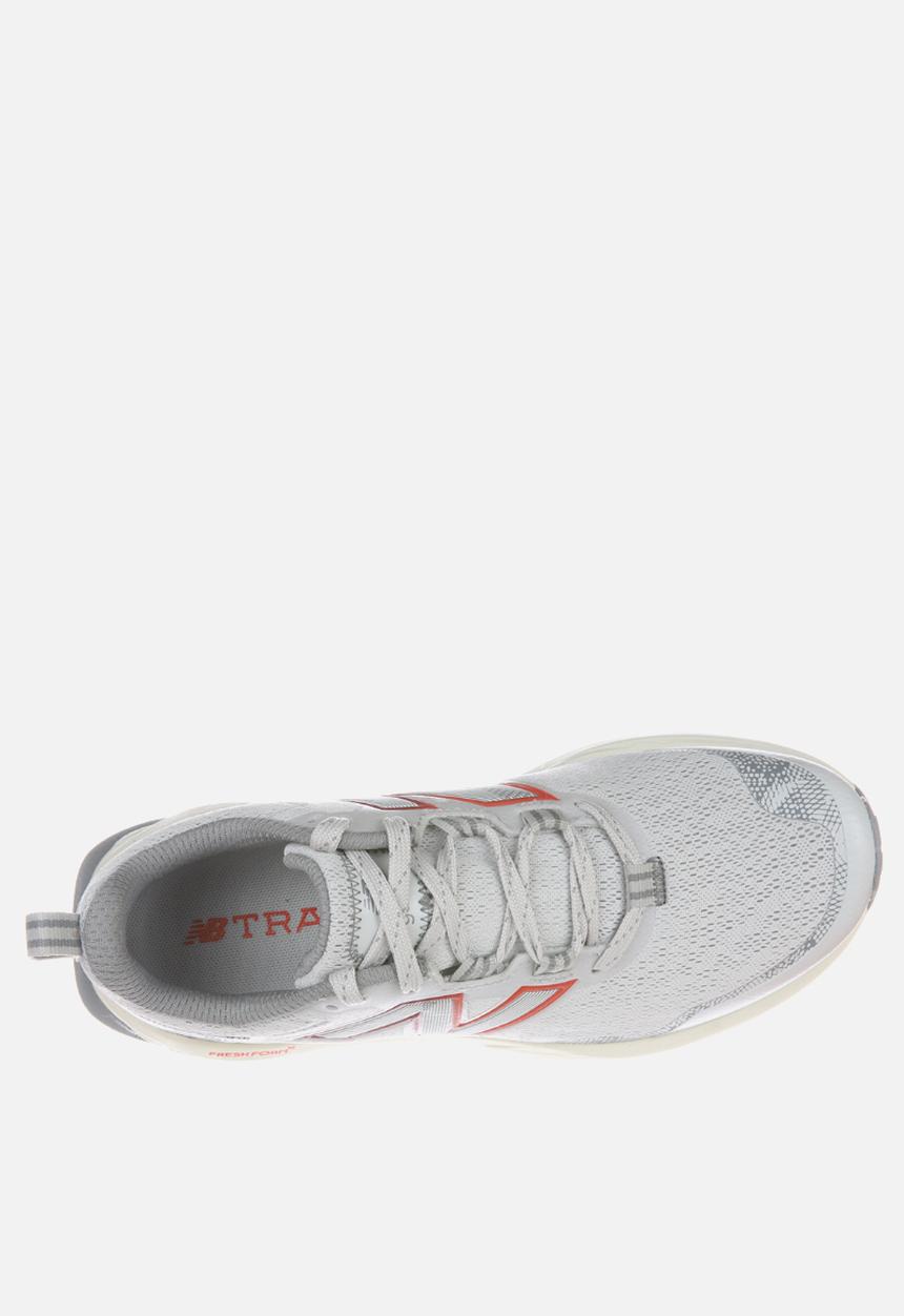 New Balance  - Fresh Foam X Garo? V2