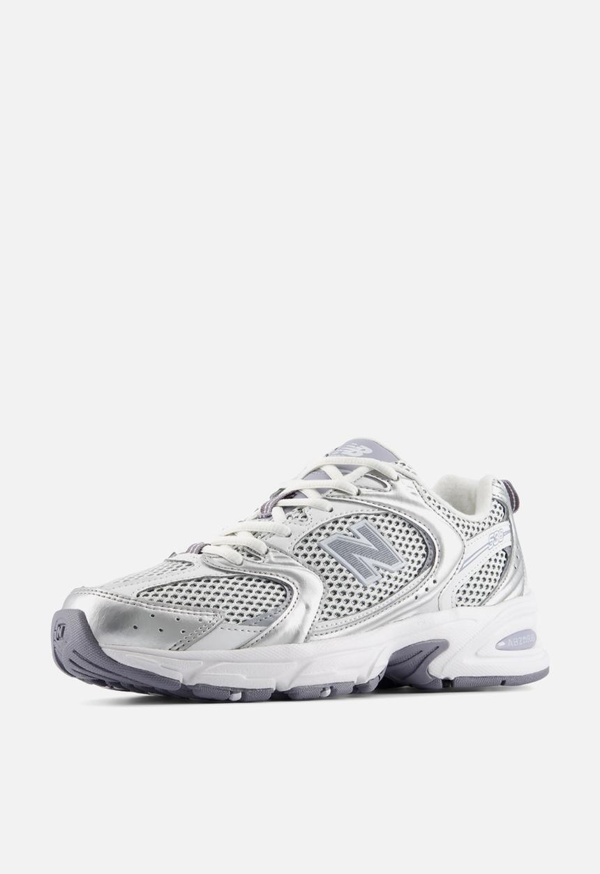 New Balance  - 530