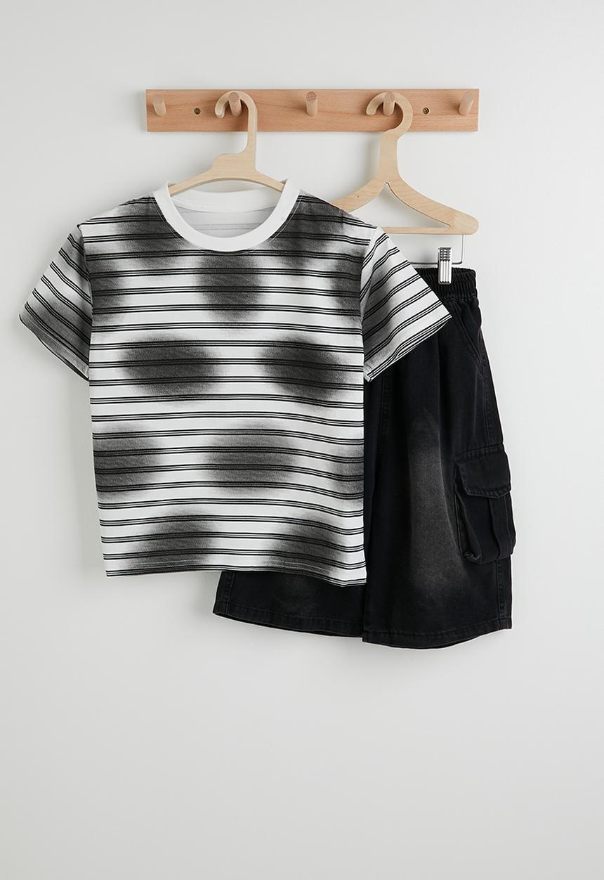 Pop Candy - Striped tee with denim cargo shorts - white/black