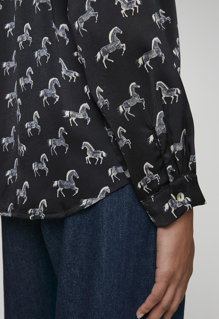 Me&B - Printed Shirt in Horse Novelty - Black