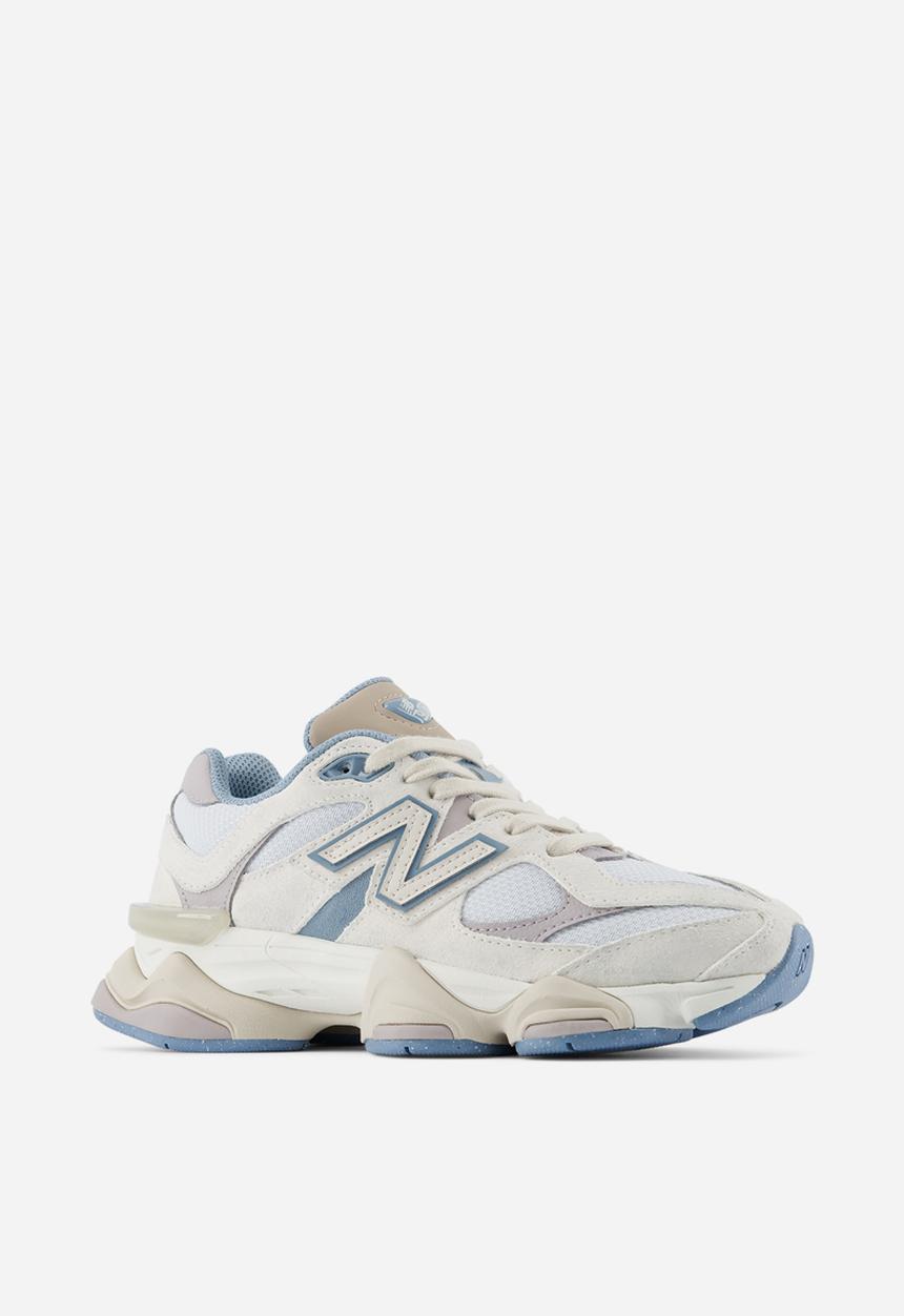 New Balance  - 9060
