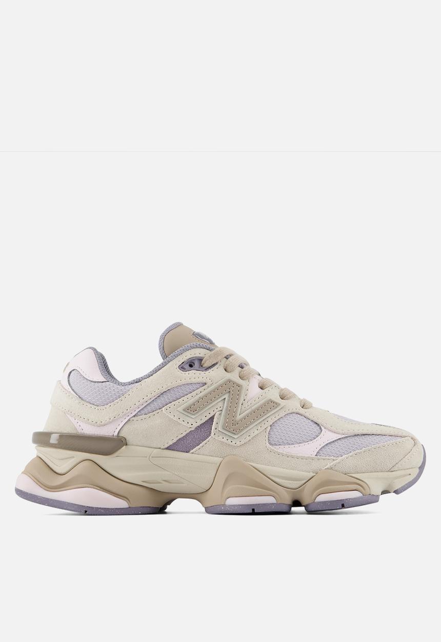 New Balance  - 9060