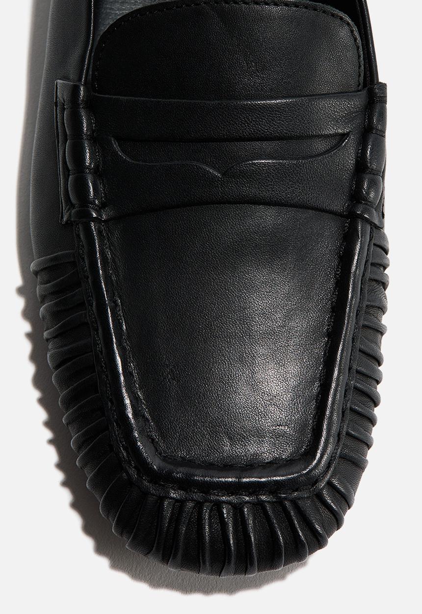 H&M - Leather loafers - black