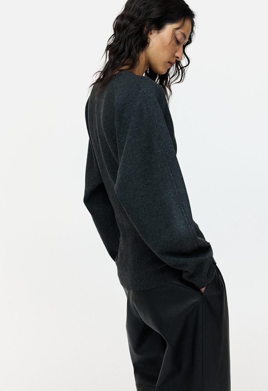 H&M - Knitted v-neck top - dark grey