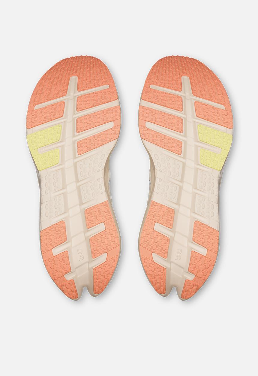 ON Running - Cloudrunner 3