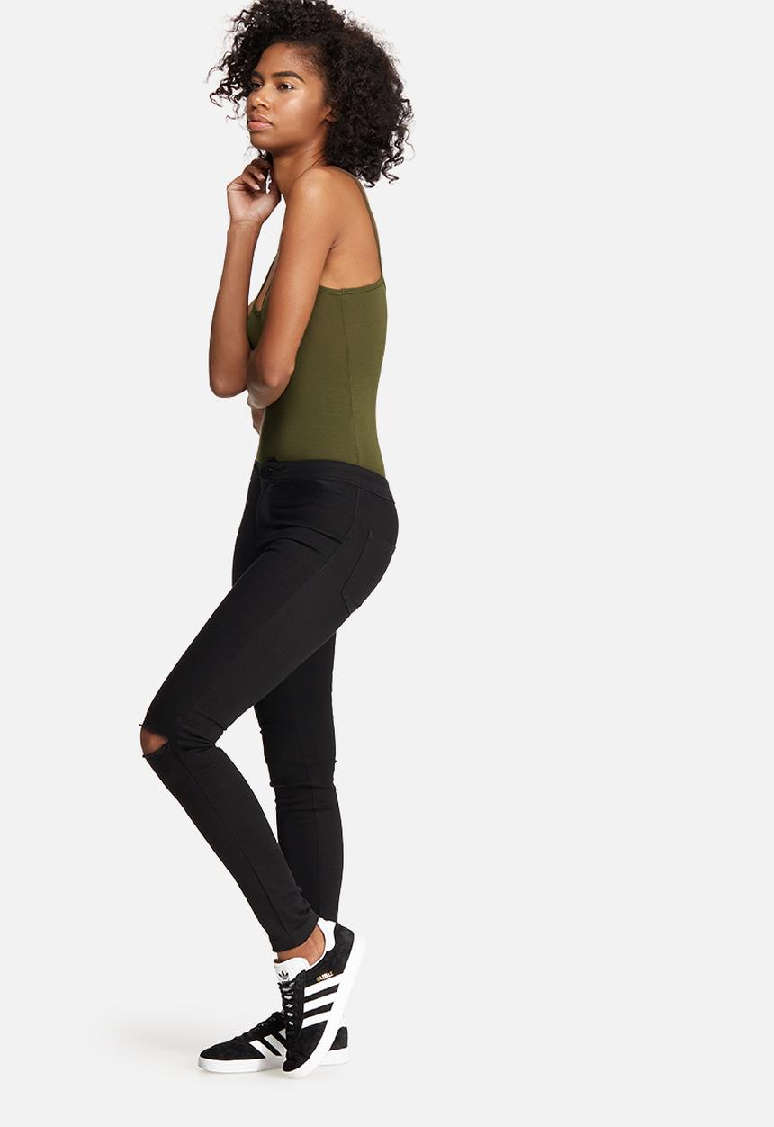 dailyfriday - V-neck cami bodysuit