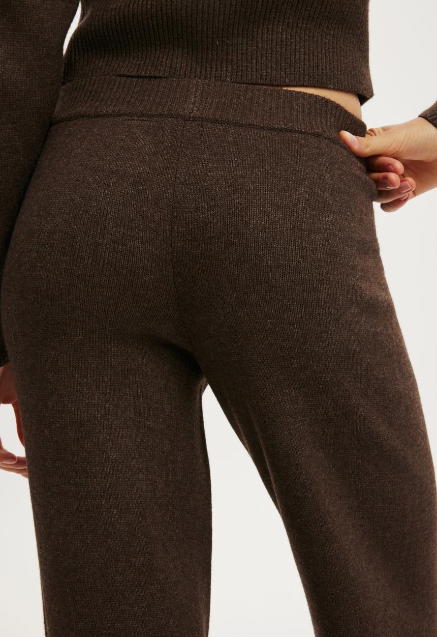 Cotton On - Lotus Knit Pant - Dark Oak