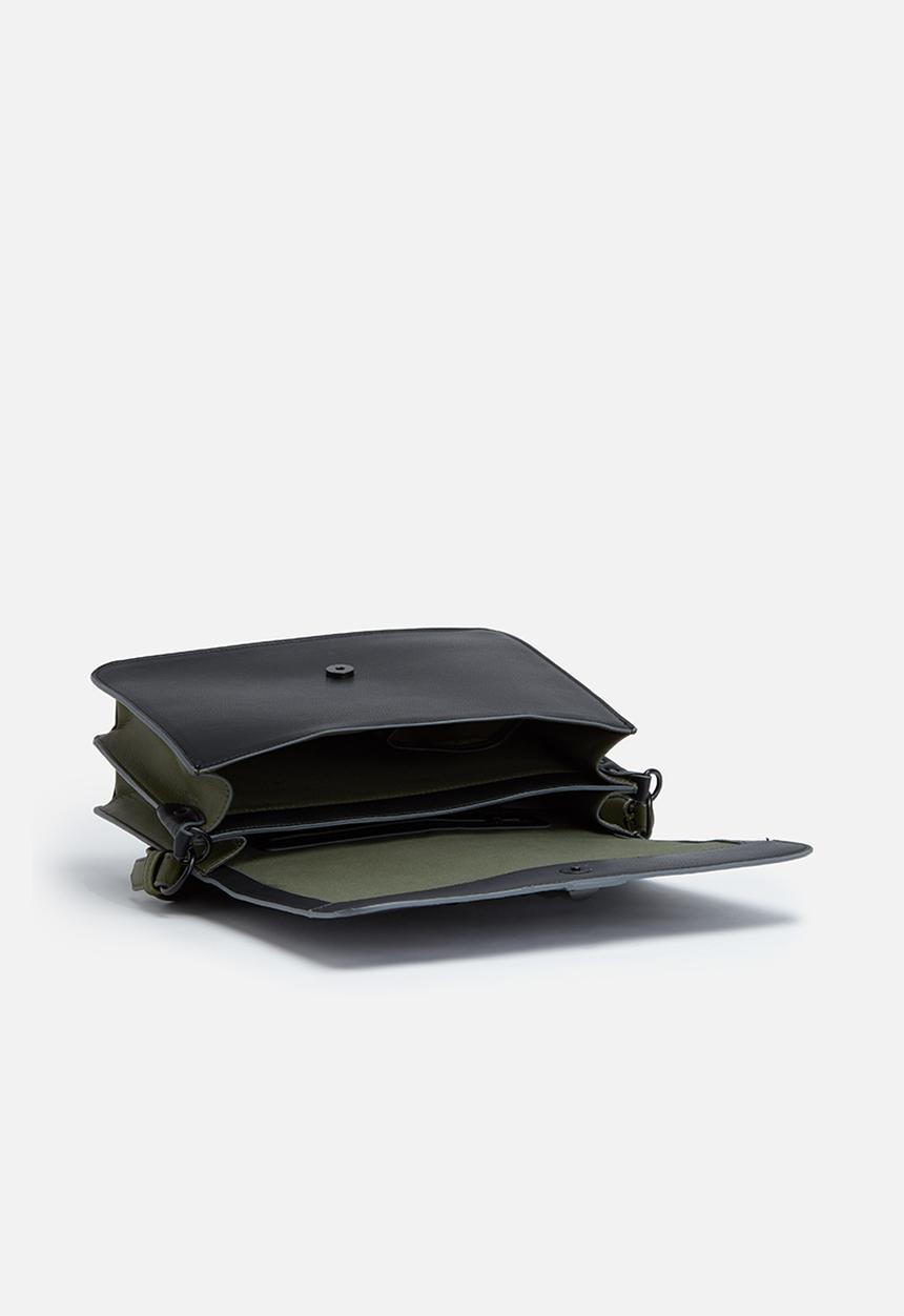 Steve Madden - Bdart