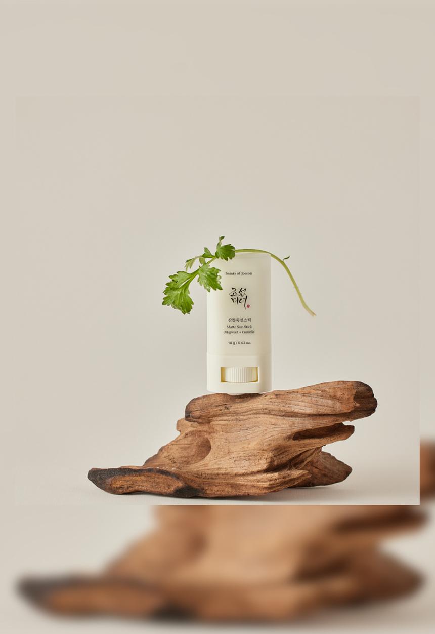 Beauty of Joseon - Matte Sun Stick: Mugwort and Camelia