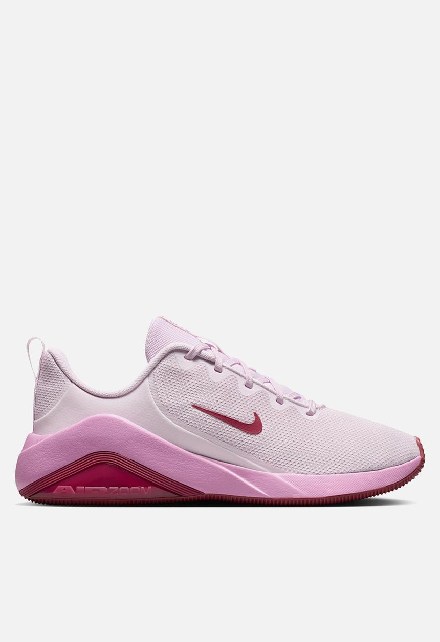 Nike - Nike Bella 7