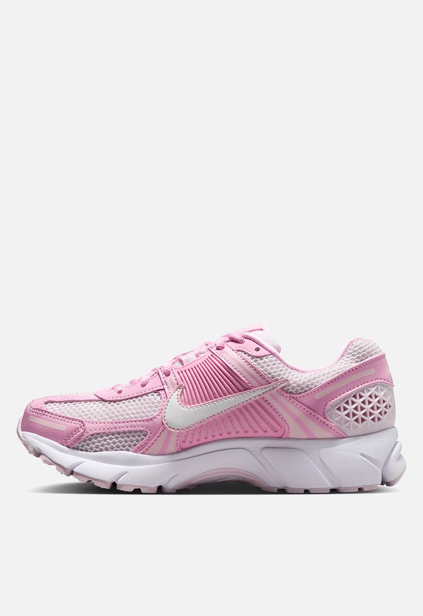 Nike - W Nike Zoom Vomero 5
