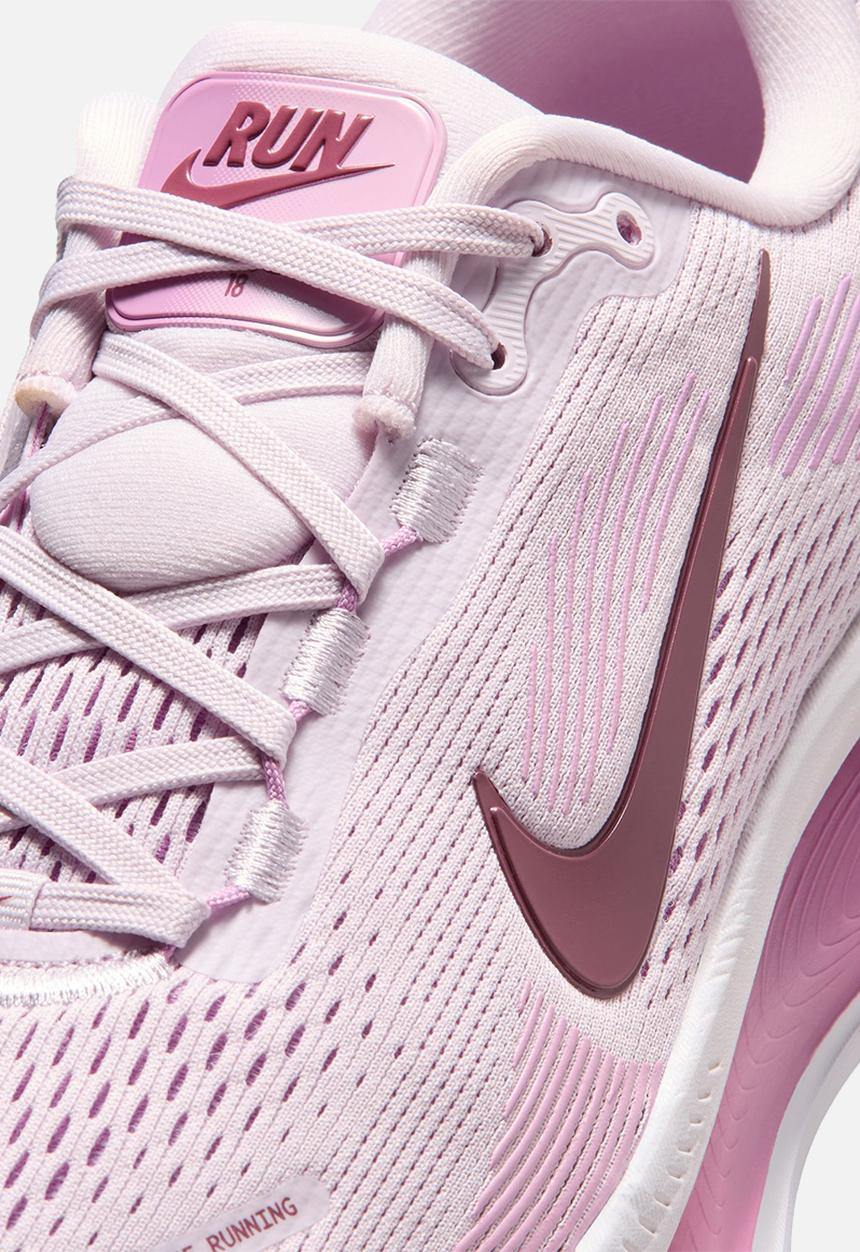 Nike - W Nike Vomero 18