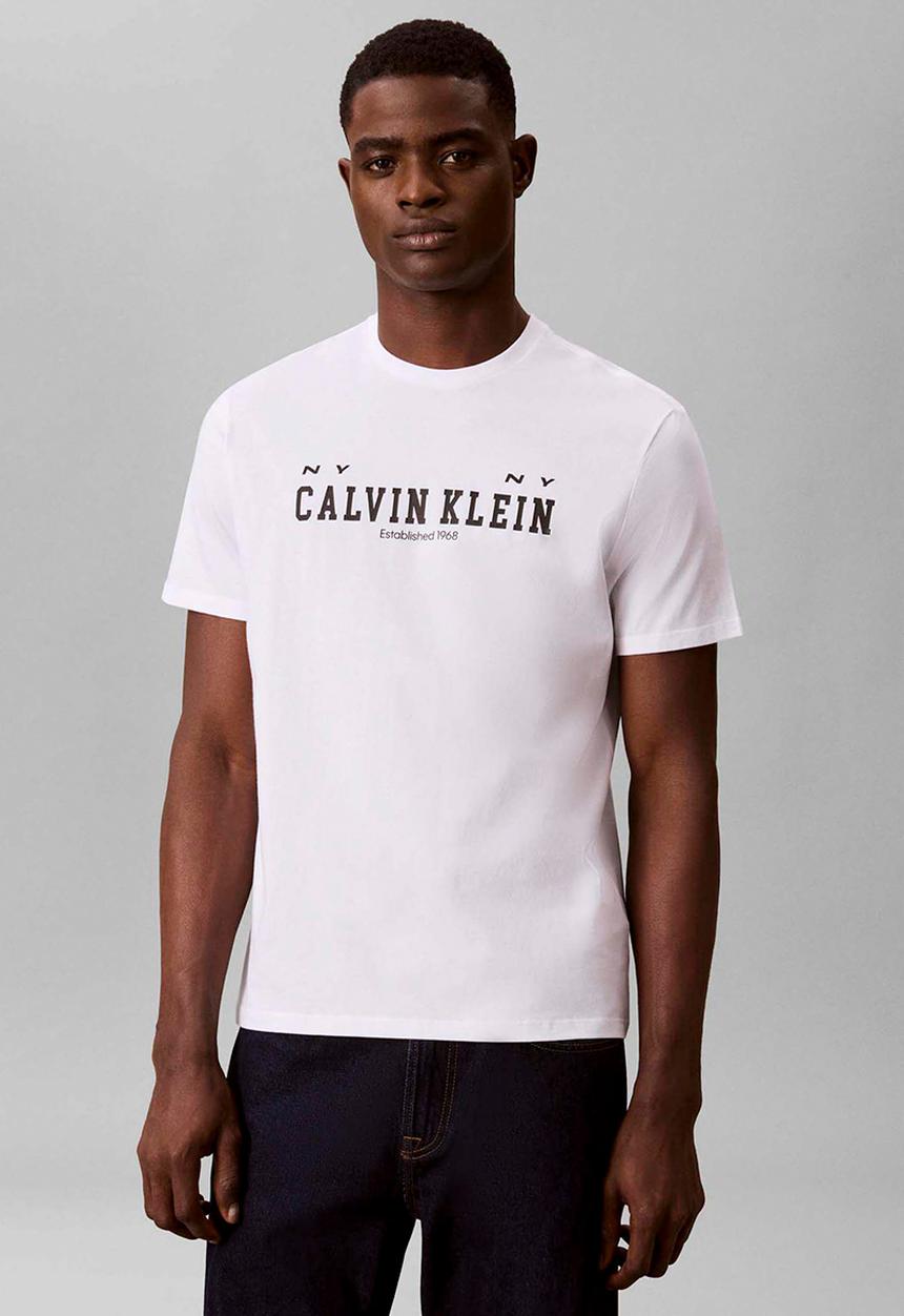 Calvin Klein - Short Sleeve 30S Whsl Calvin Coll Word Graphic Tee - Brilliant White