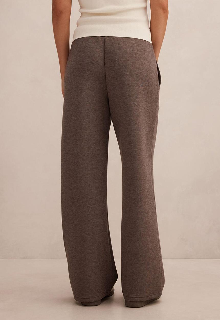Forever New - Hunter wide leg lounge pants in mocha mist