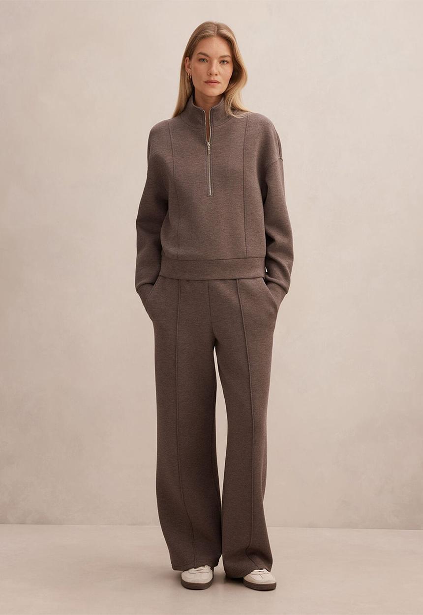 Forever New - Hunter wide leg lounge pants in mocha mist
