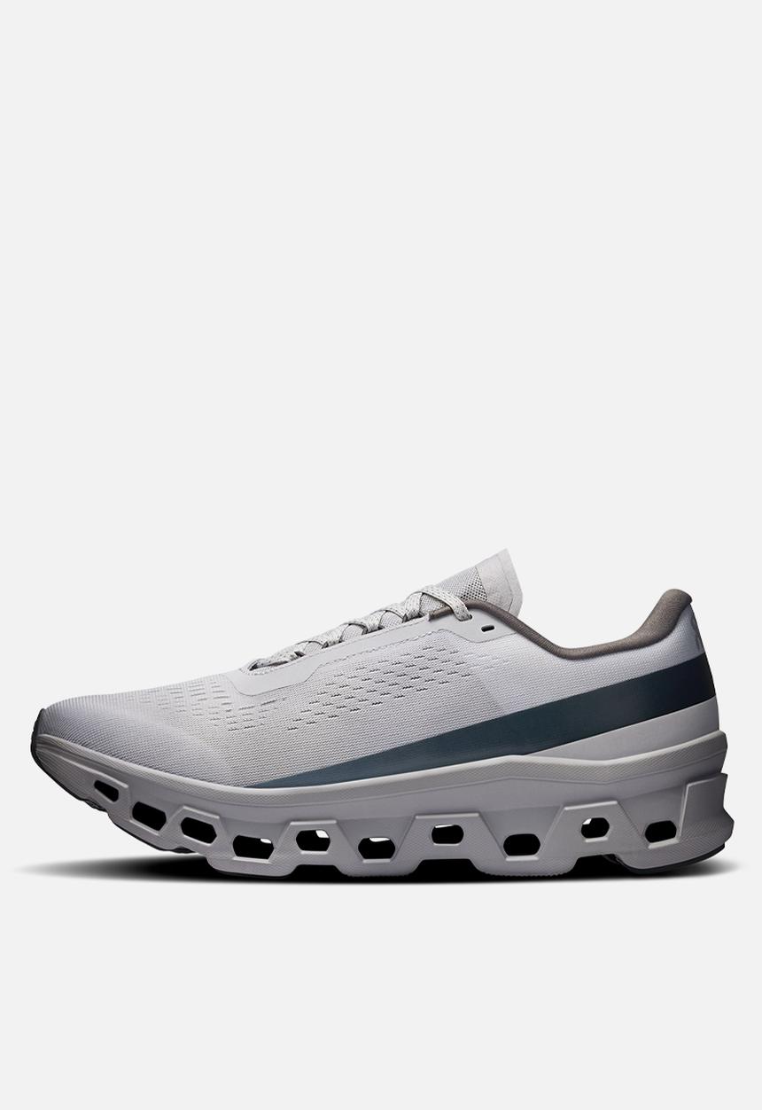 ON Running - Cloudmonster 1