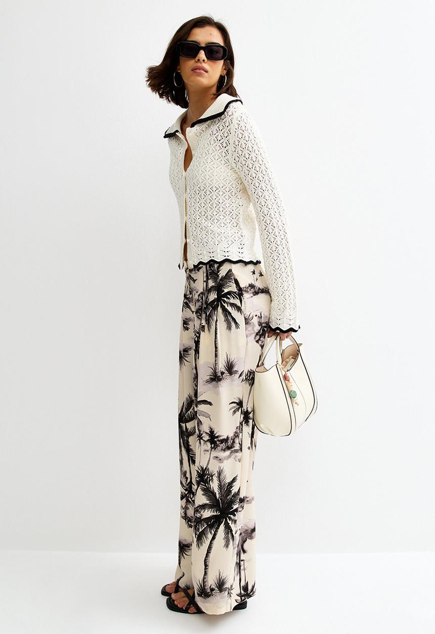 New Look - Wide Leg Printed Pleat Trousers - White