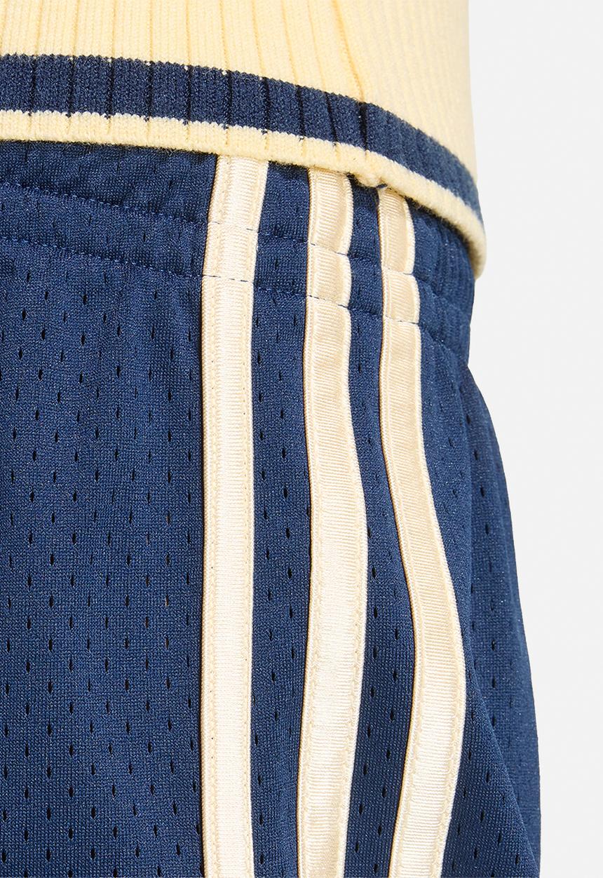 adidas Originals - 3S Sprntr Short - Night Indigo/Warm Vanilla