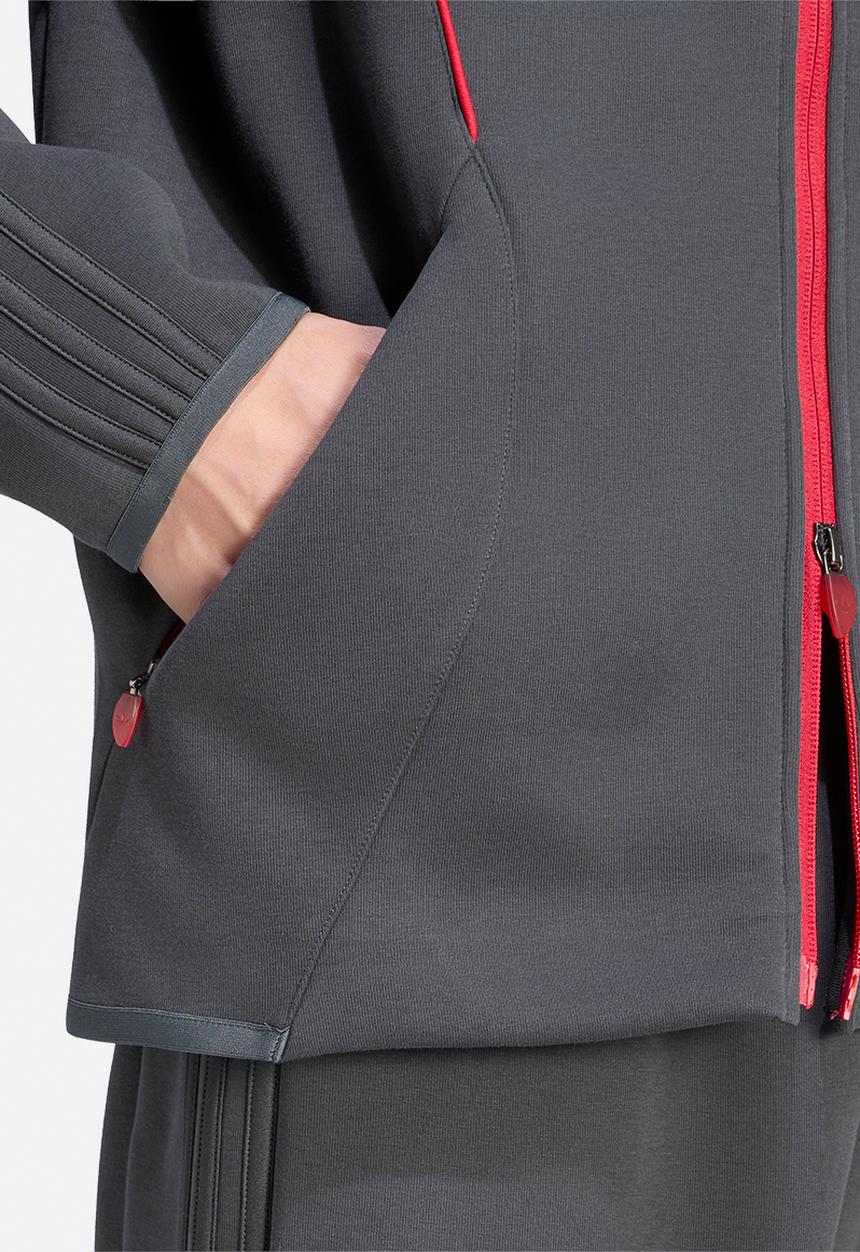 adidas Originals - Liverpool FC  Spacer Teamgeist 26 Tracktop- Carbon grey/red