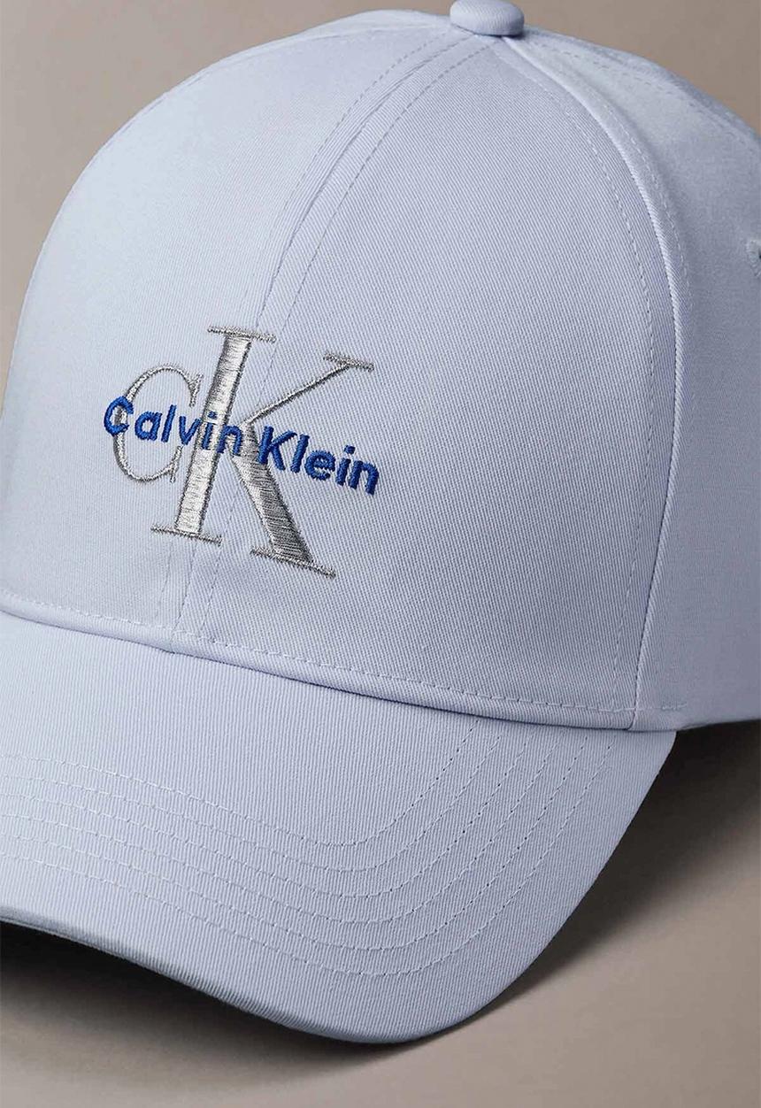 Calvin Klein - Monologo embroidery baseball hat - xenon blue