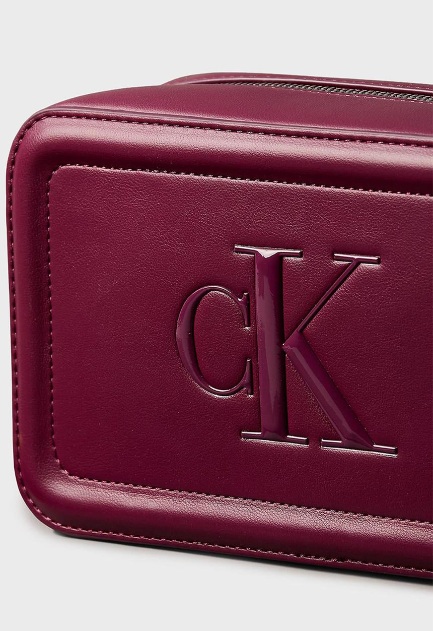 Calvin Klein - Bold ck camera bag- alluring pink