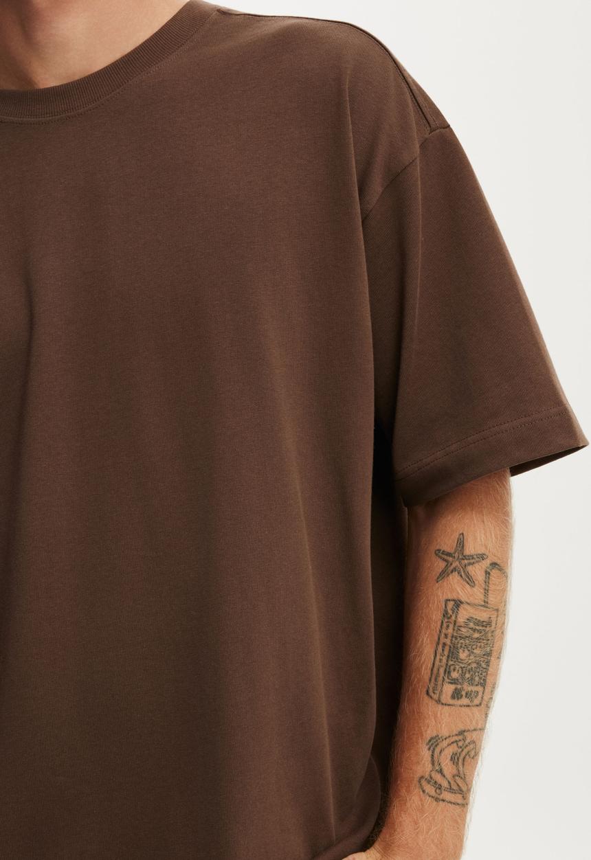 Cotton On - Box Fit T-Shirt - Espresso