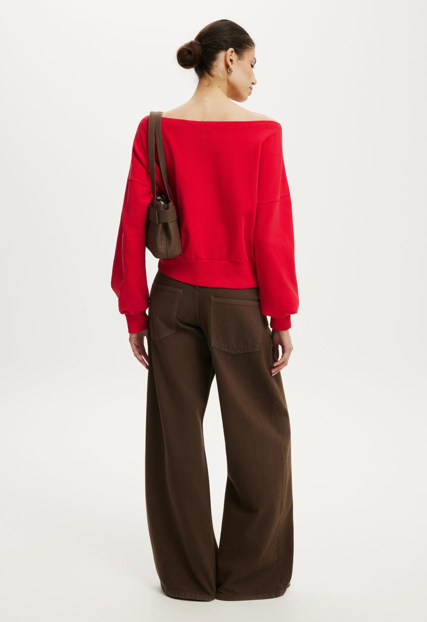 Cotton On - Relaxed Off Shoulder Sweatshirt - Washed Red Petal