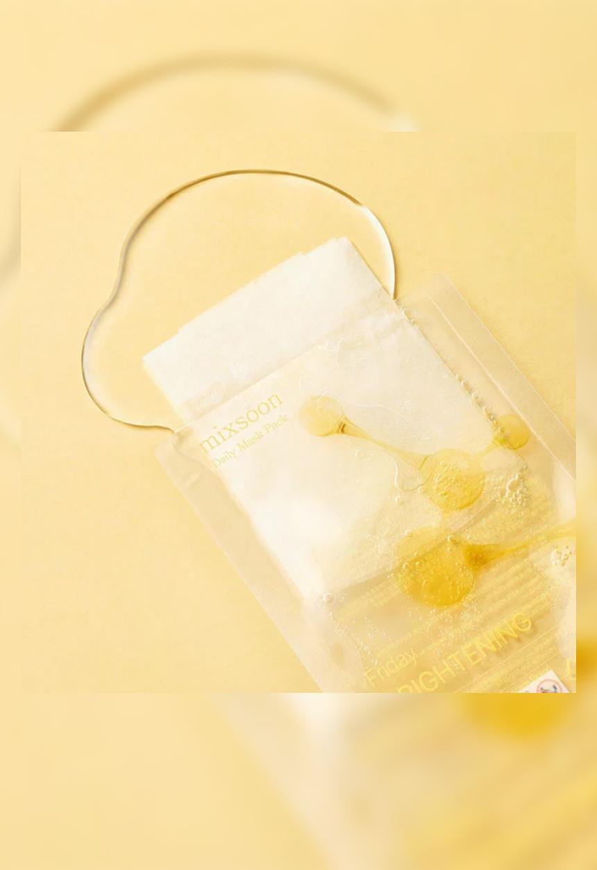 MIXSOON - Daily Sheet Mask Friday - Brightening