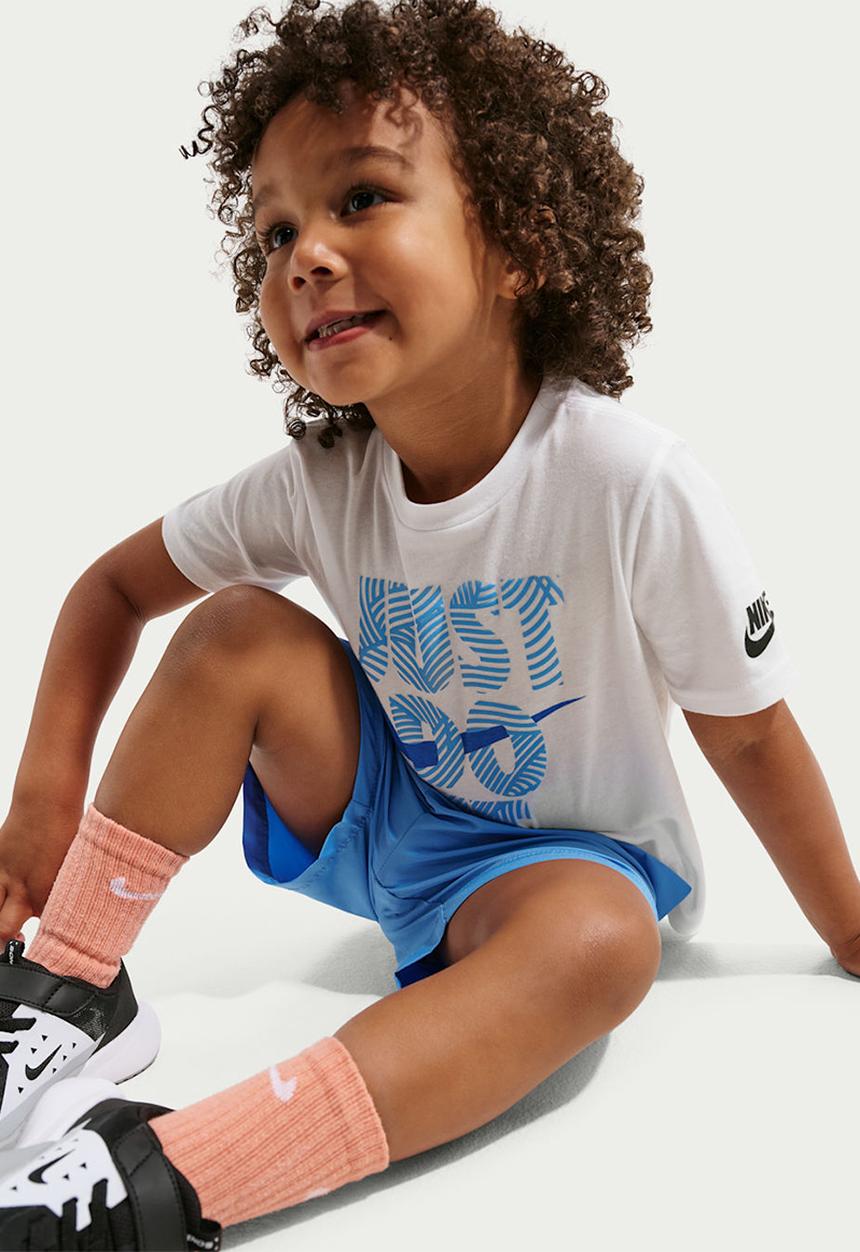 Nike - Nkb In The Zone Graphic Tee - White