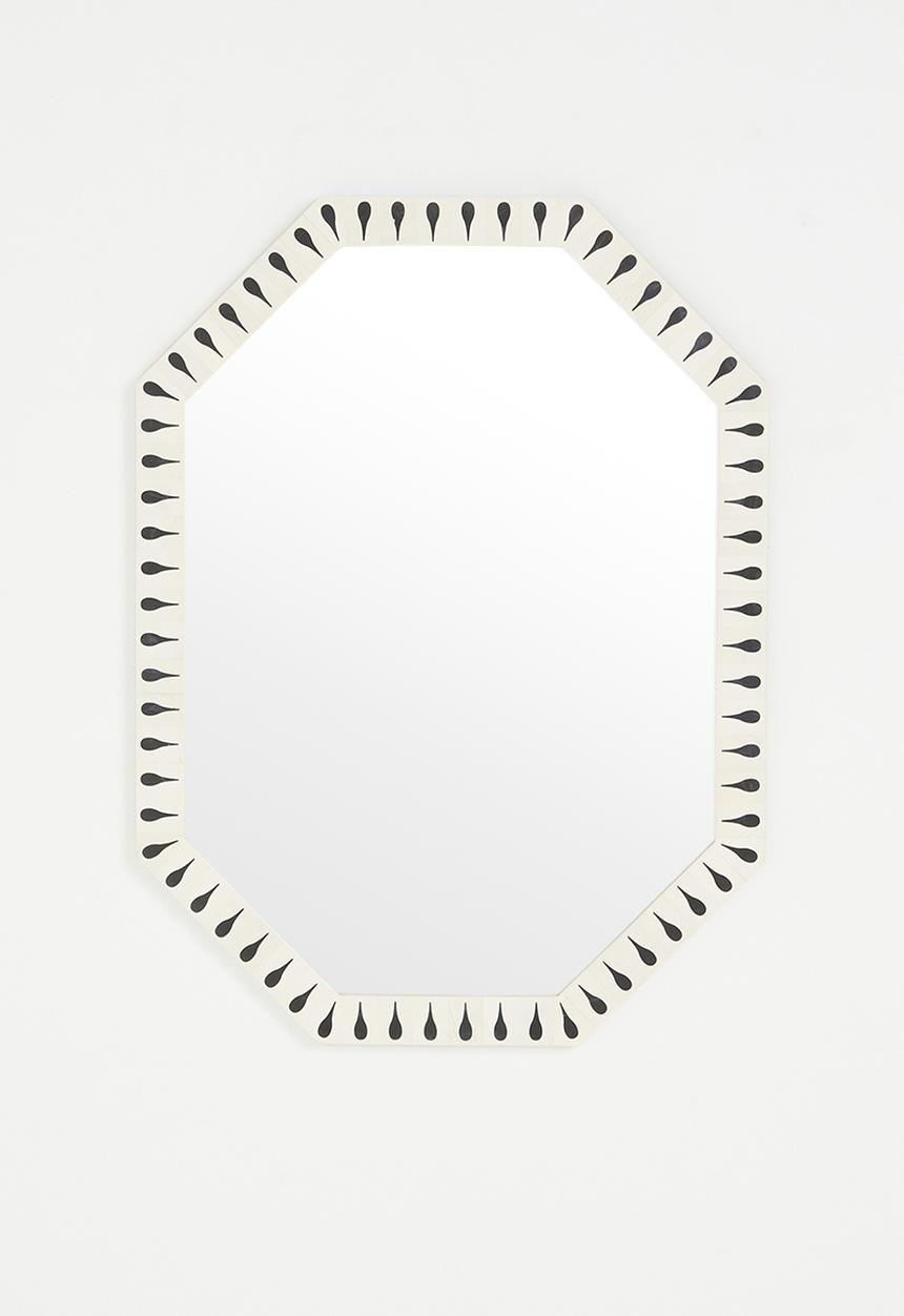 Sixth Floor - Resin Inlay Mirror Teardrop Design Black & White