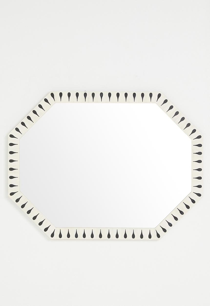 Sixth Floor - Resin Inlay Mirror Teardrop Design Black & White