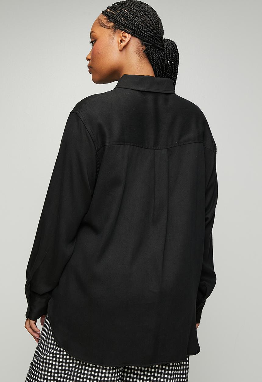 Me&B - Plus Tencel Shirt - Black