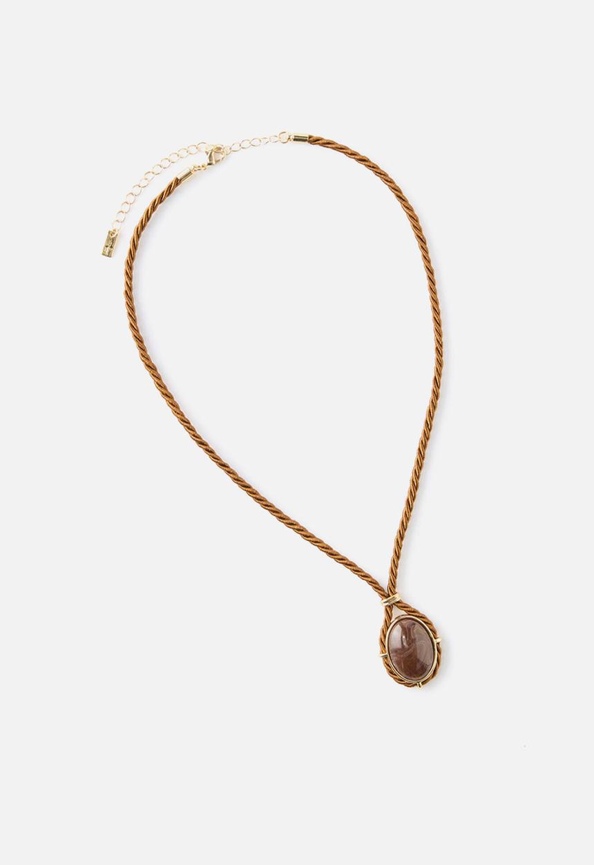 Rubi - Cord Pendant Necklace - Gold