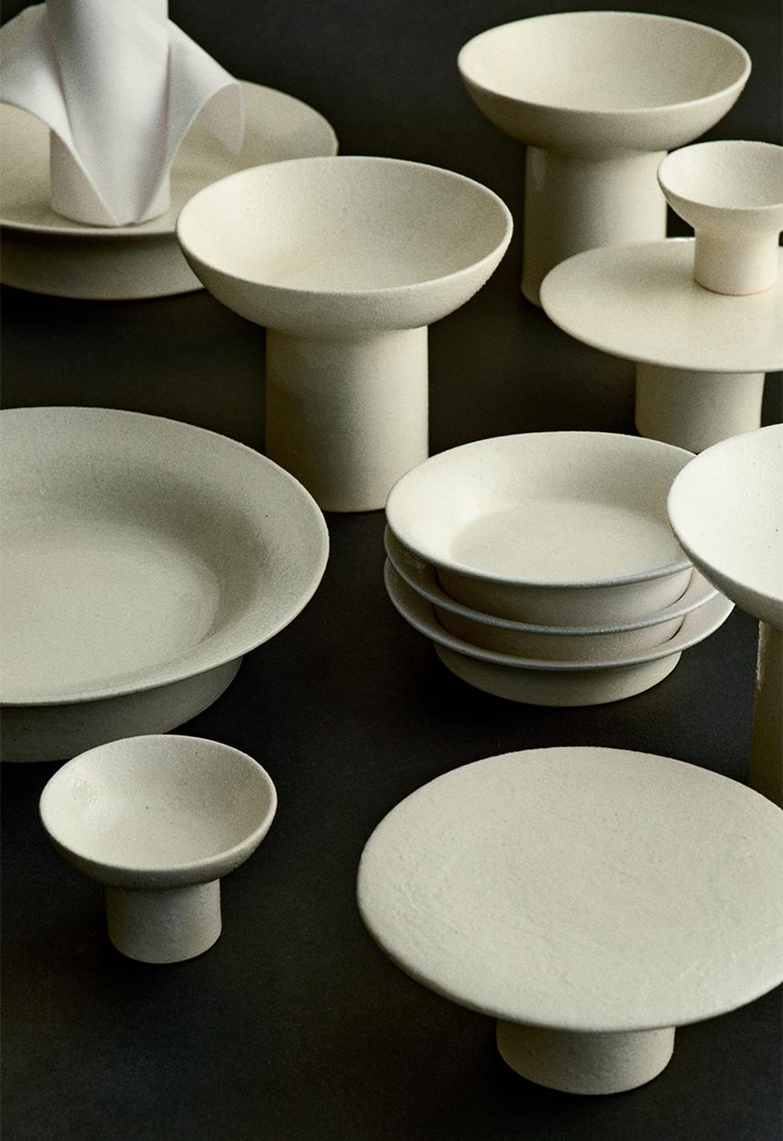 H&M - Footed serving bowl - white